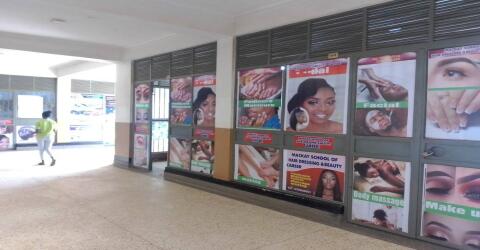 MACKAY SCHOOL OF HAIRDRESSING AND BEAUTY CAREER